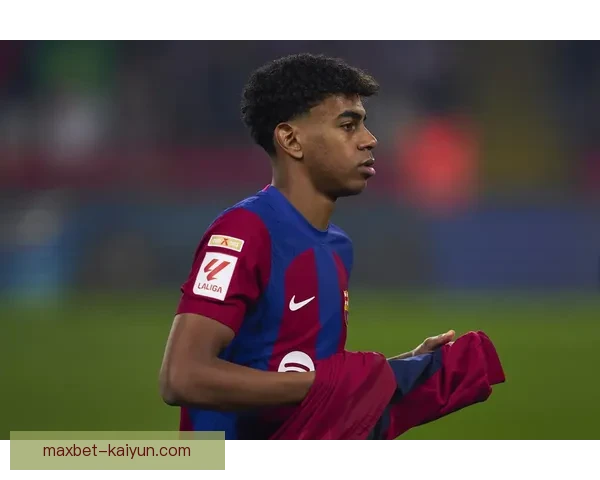 奥萨苏纳防守体系表现稳健，迎来新赛季竞争力增强的局面